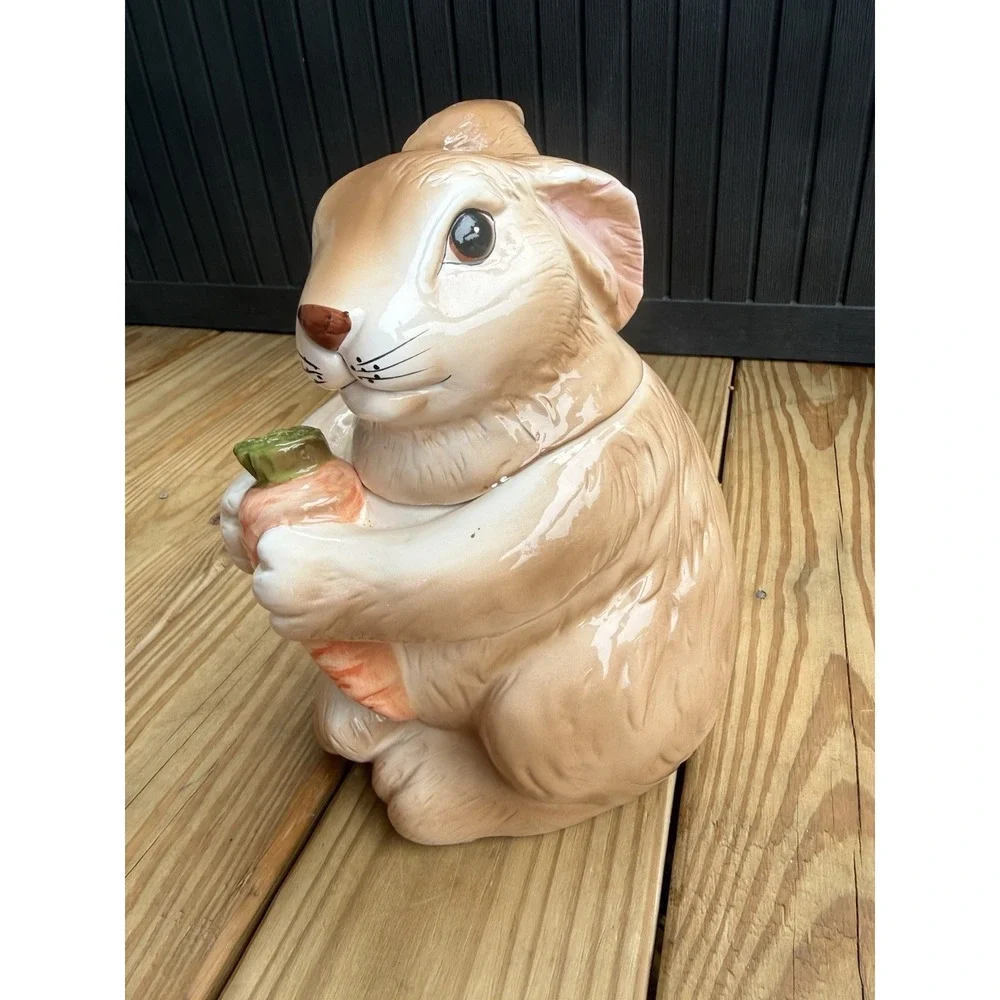 Vintage  Ceramic Cookie Jar Easter Bunny Rabbit with Carrot
